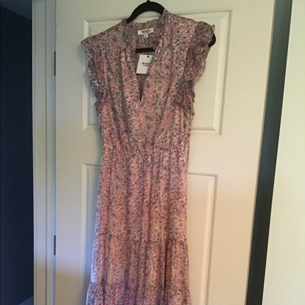 NWT BB Dakota midi dress size medium